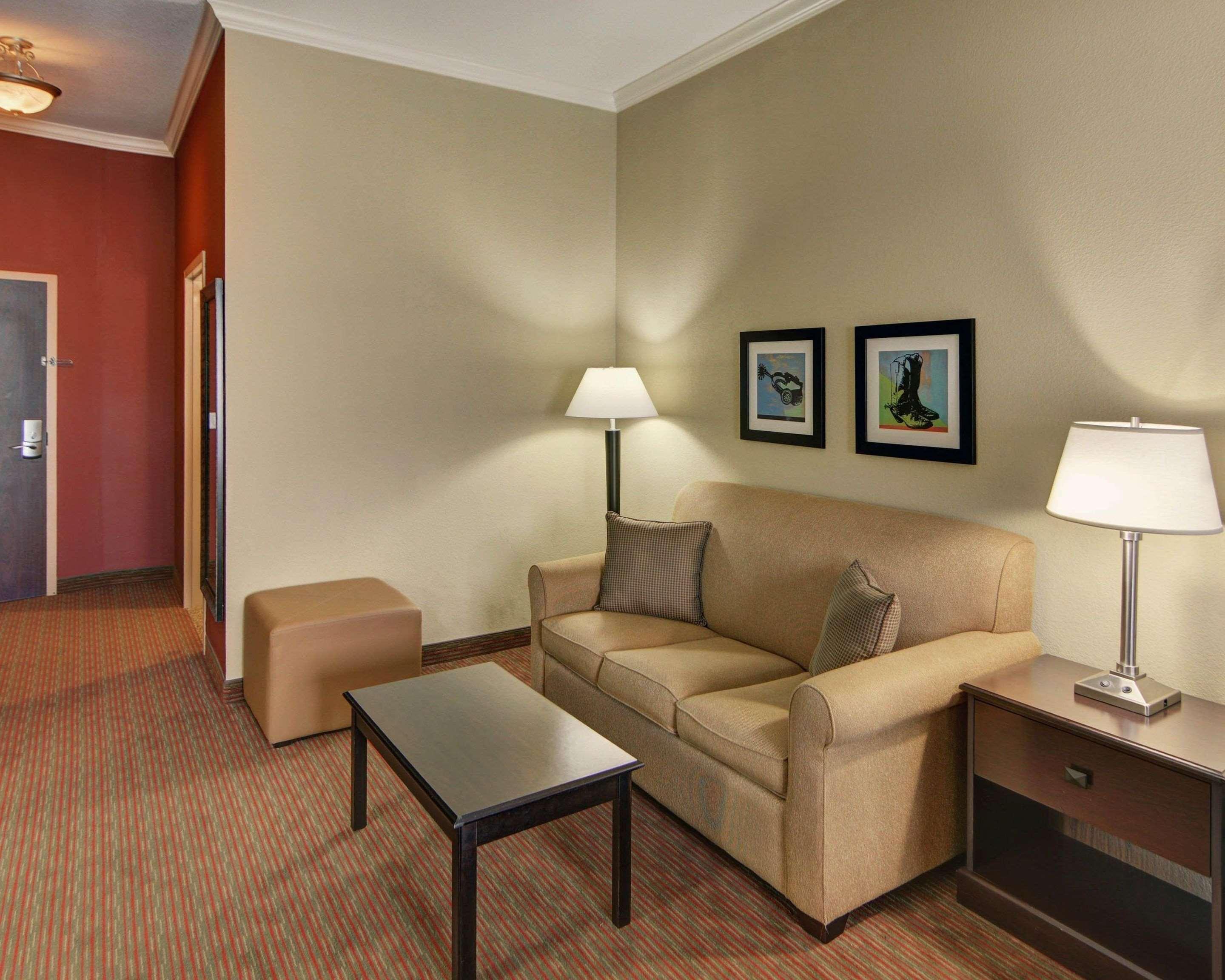 Comfort Suites Fort Worth South Bagian luar foto