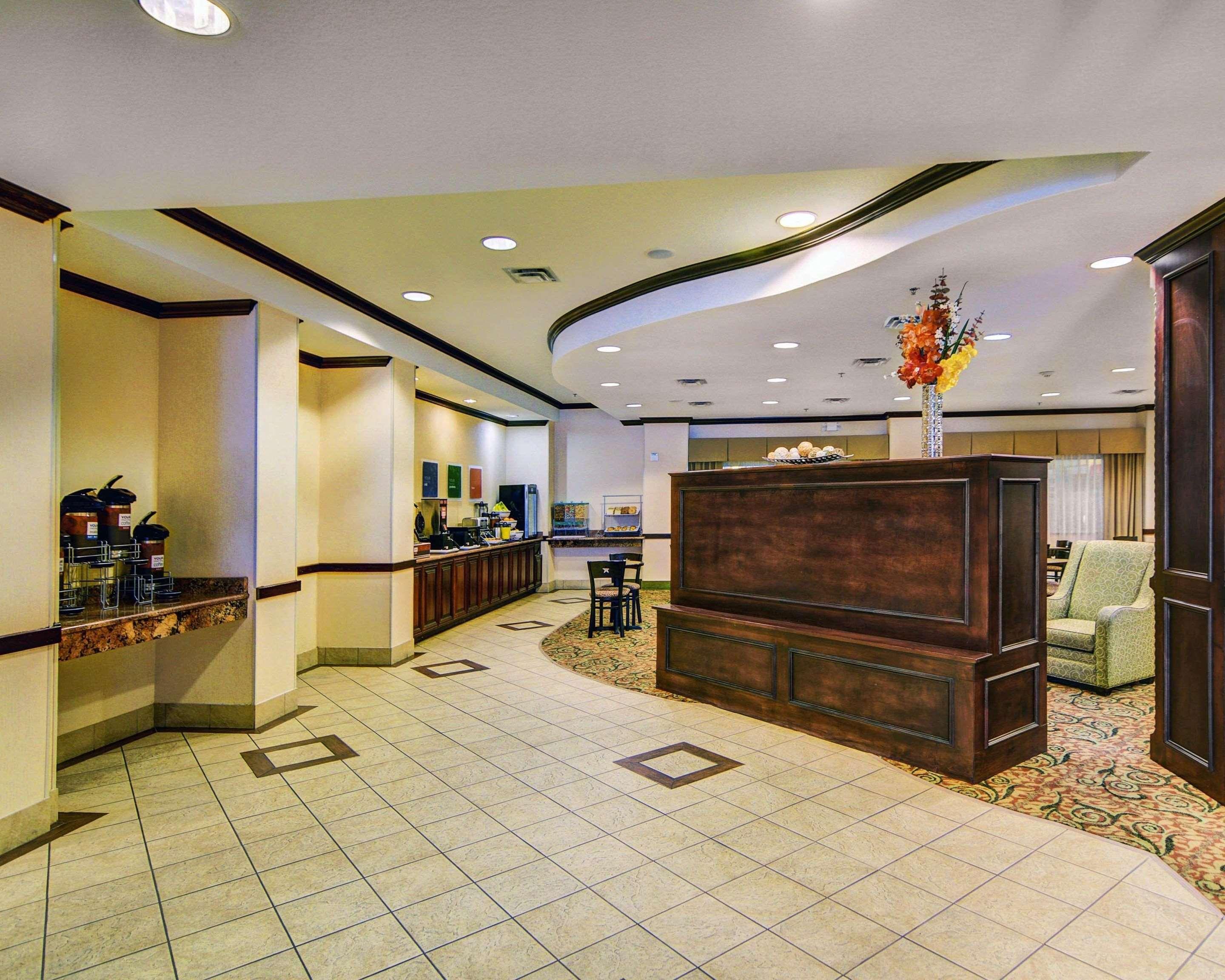 Comfort Suites Fort Worth South Bagian luar foto