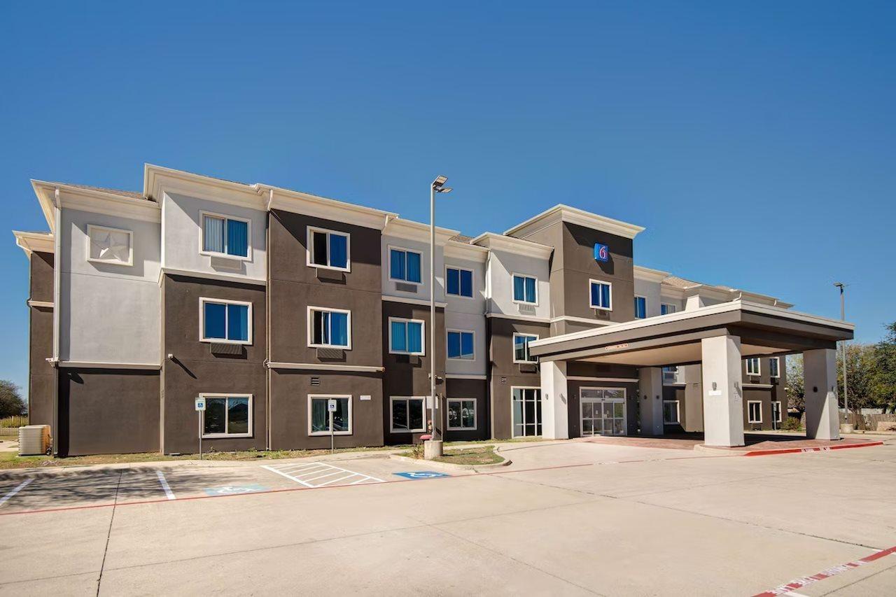 Comfort Suites Fort Worth South Bagian luar foto